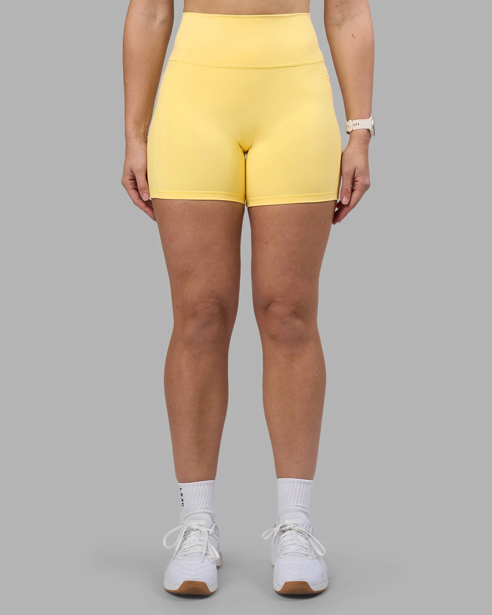 Classic Cut Lightweight Shorts Fusion Ultra High-Rise 6" Short Pockets - Lemon