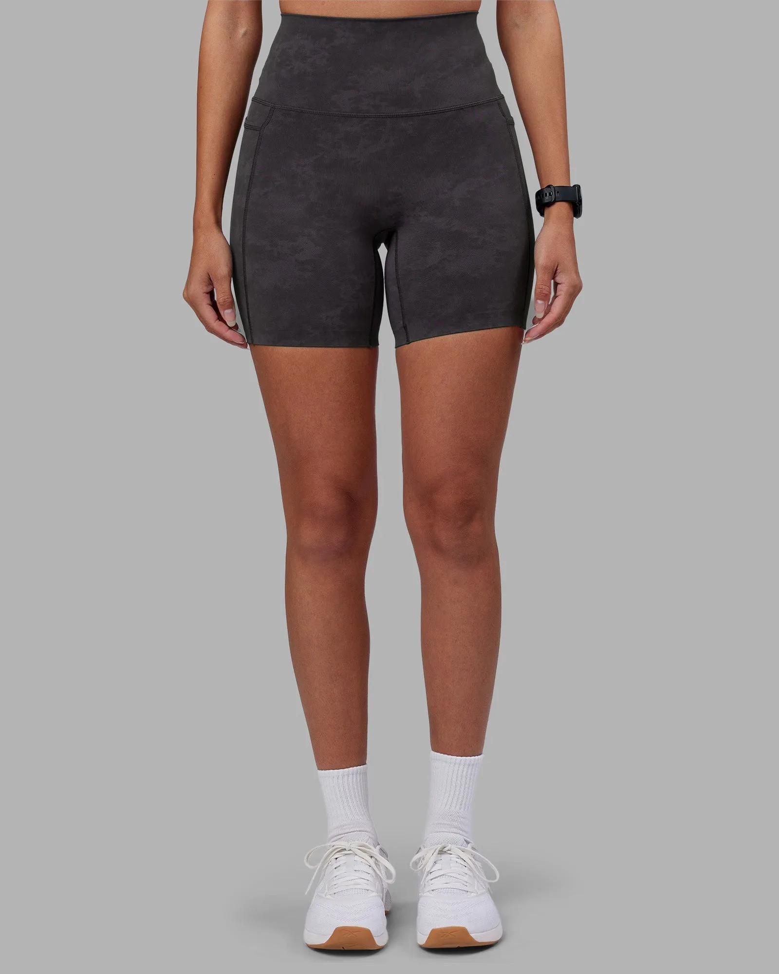Move Friendly Style Choice Elixir Ultra High-Rise 6" Short Pockets - Dark Storm Wash