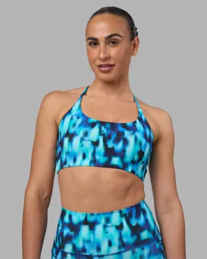 Matching set seams Twist Sports Bra - Luminous