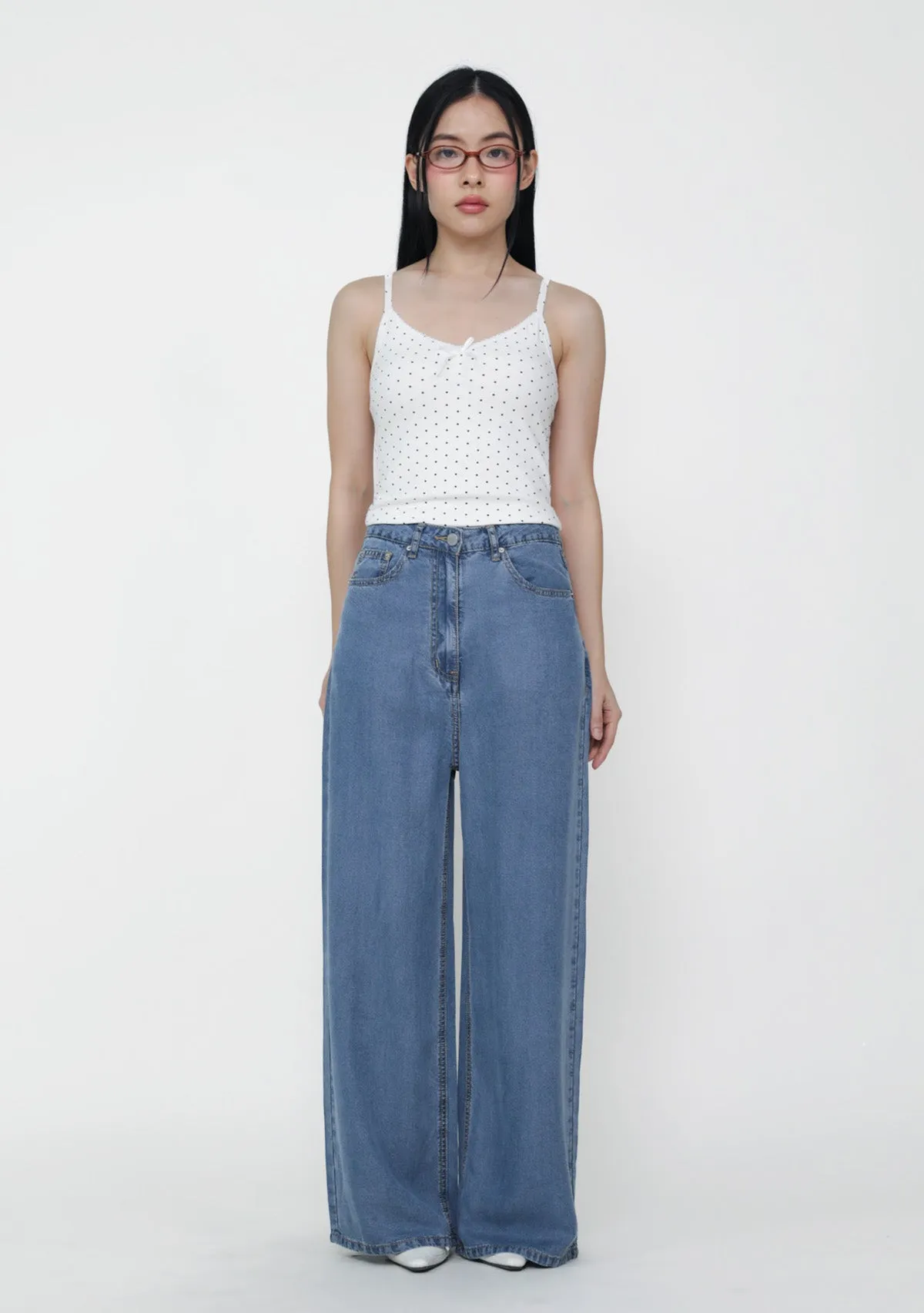 Hina Soft Denim Jeans Relaxed Basics Iconic Outfit