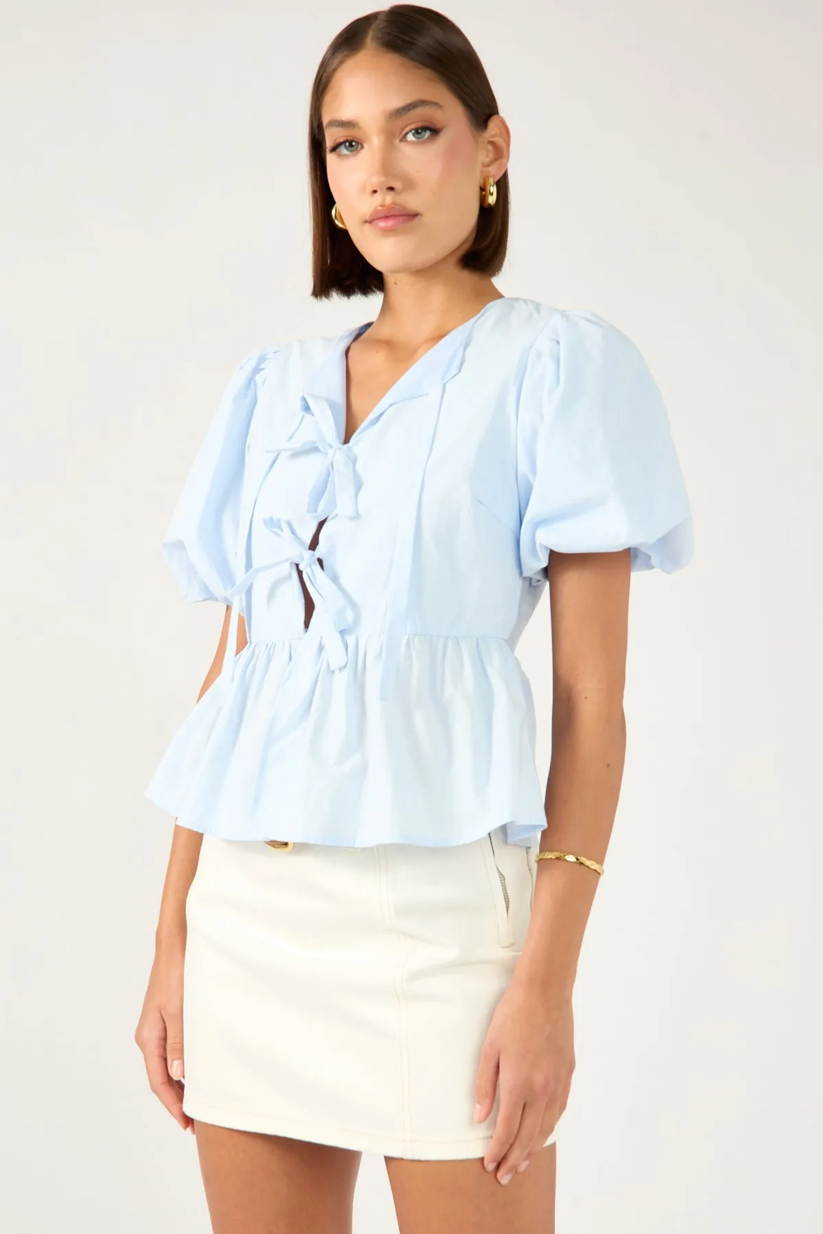 Perfect Stranger Mika Denim Mini Skirt Cream Relaxed Feel Cozy Feel