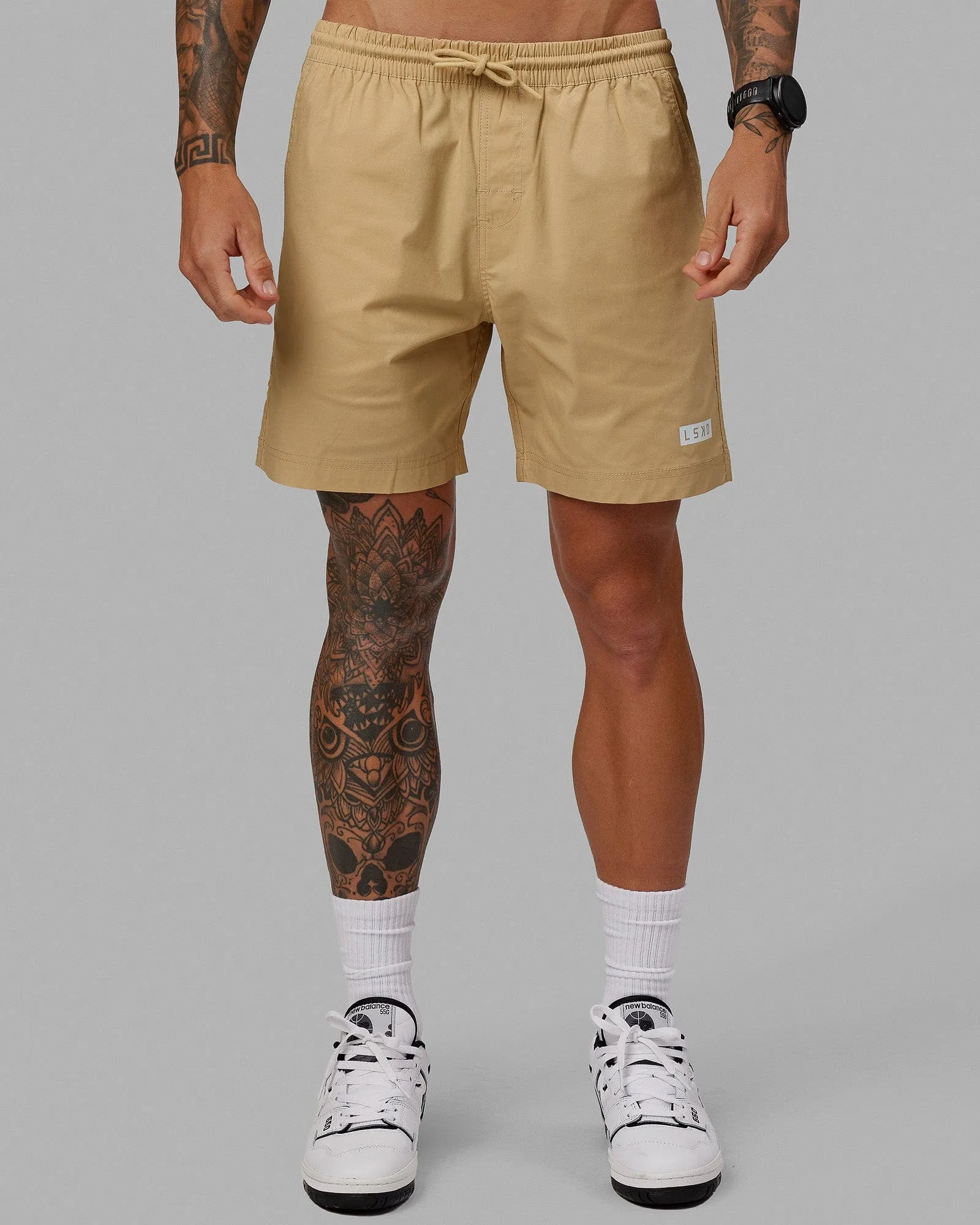 Daily 7" Short - Pale Khaki Fit Design
