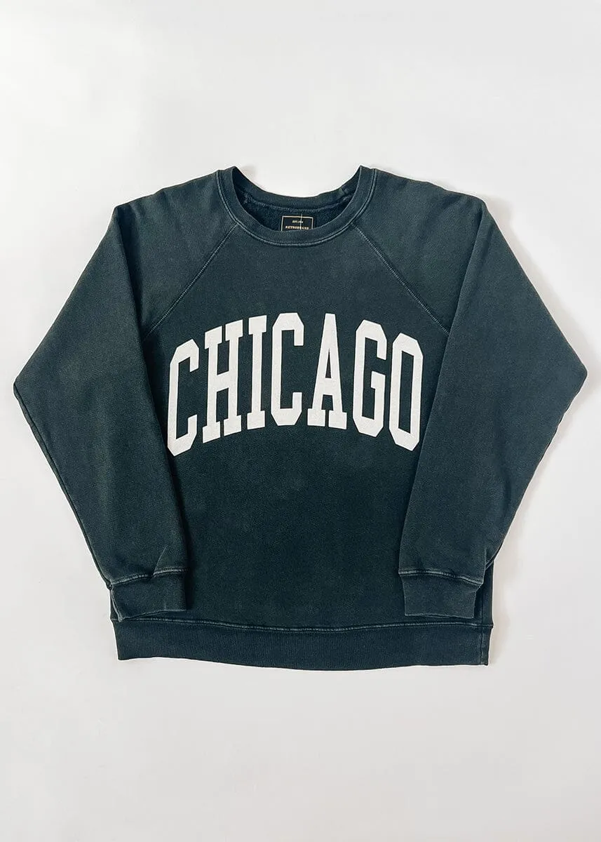 Urban Essential Chicago Classic Crew Sweatshirt - Vintage Black