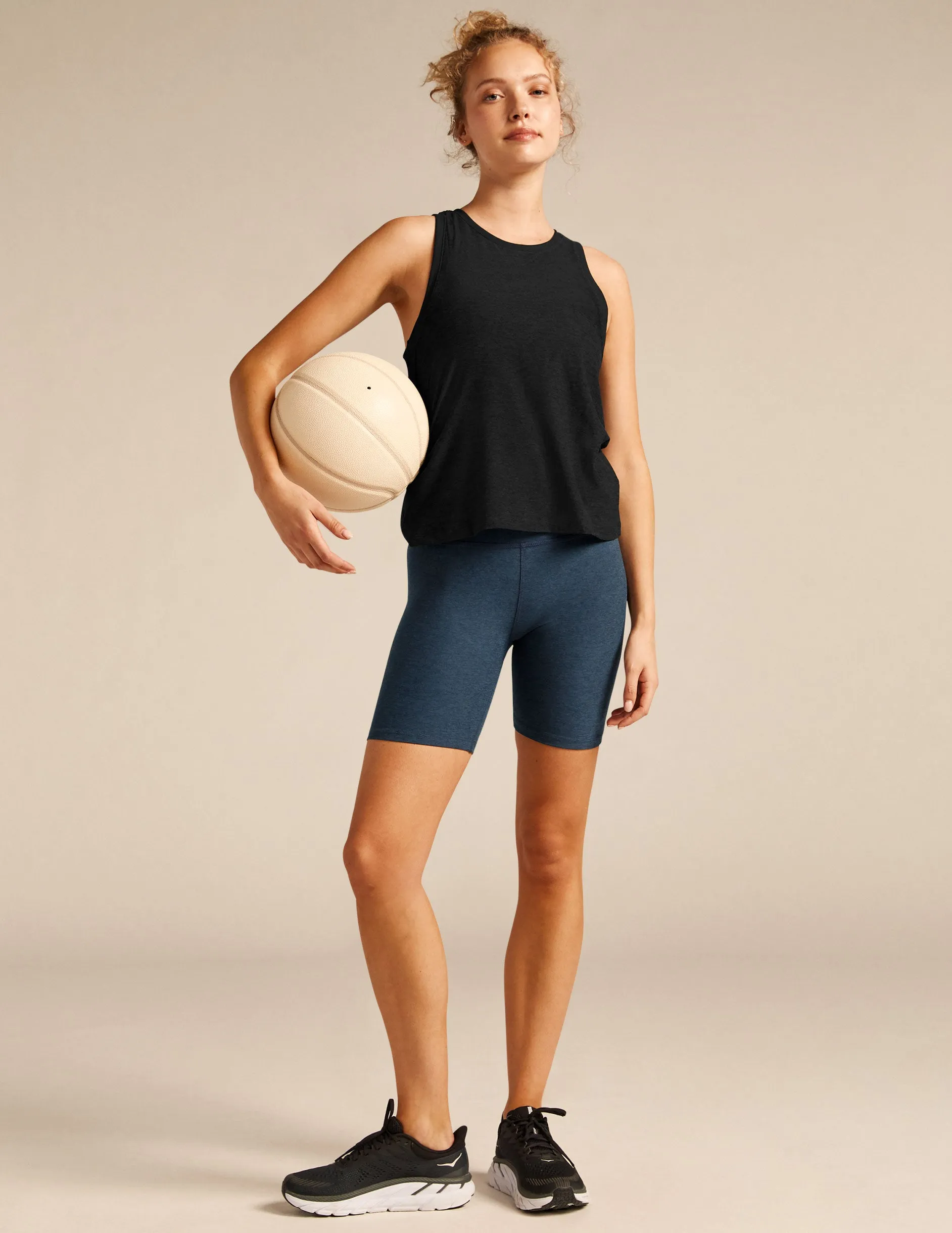 small - scale Feedback - responsive Featherweight Rebalance Tank