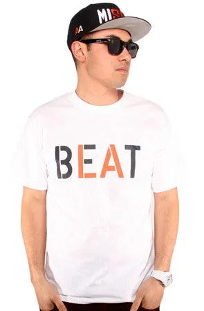 Breezy Comfort Beat LA (Men's White/Orange Tee)