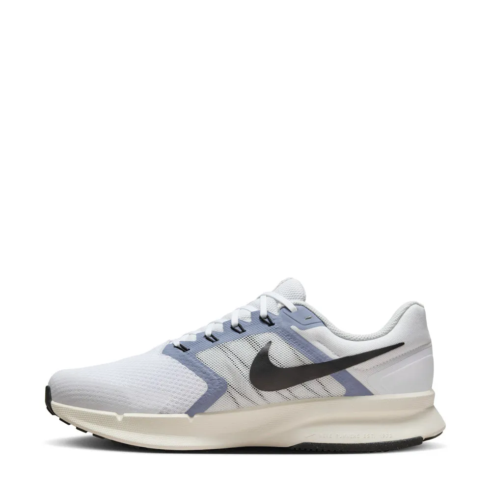 Micro Perforated Tongue Run Swift 3 Wide - Mens