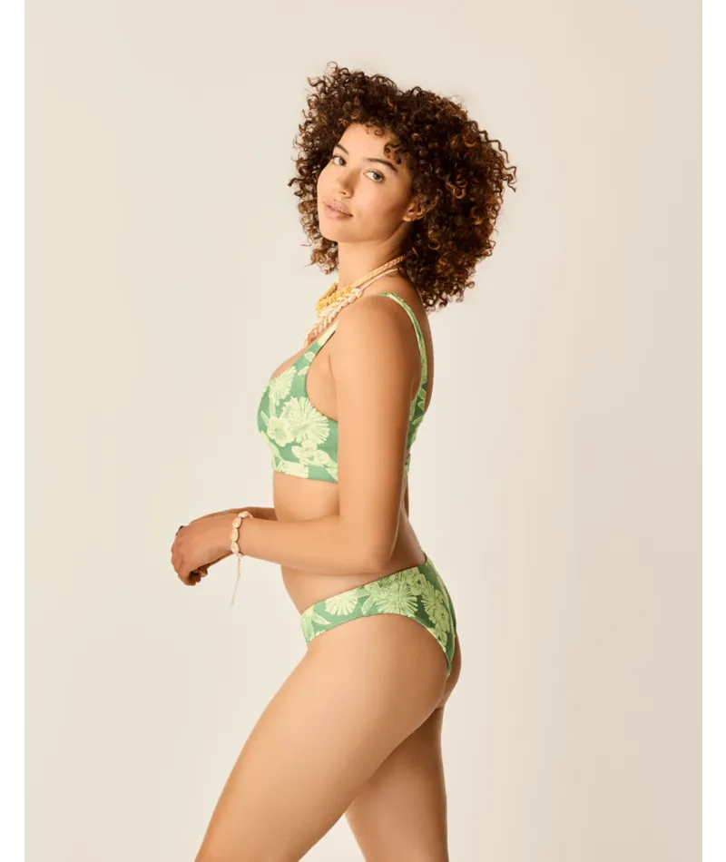 Sun-Protected Pastel Shades Carve Designs Sanitas 2.0 Compression Bottom-Tide