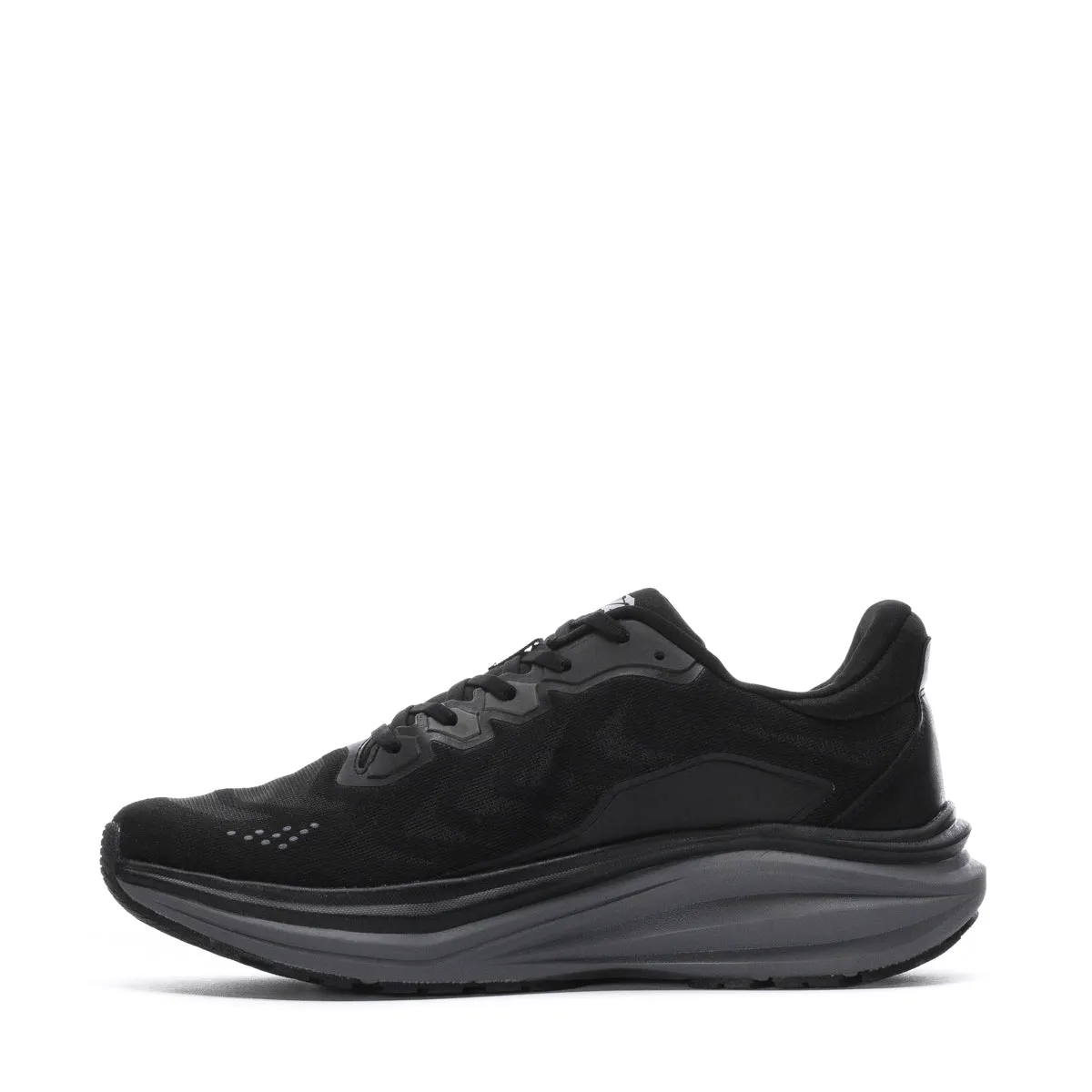 Move - Mens short - distance runner's shoe alternative Ultralight Foam Core