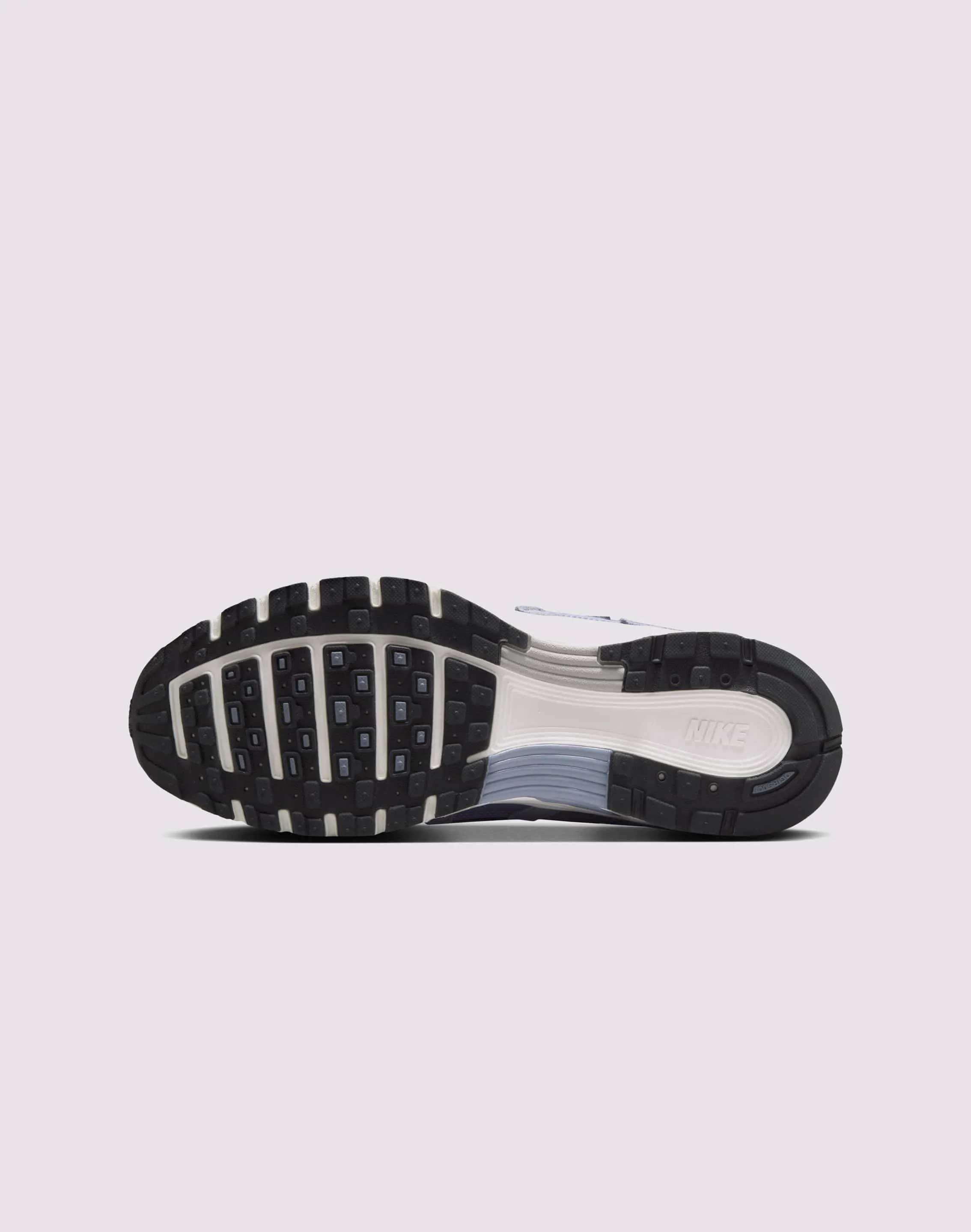 stretchable shoes uneven - terrain shoes Nike P-6000 SE