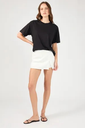 Structured silhouette casual finish Perfect Stranger Solari Skort White