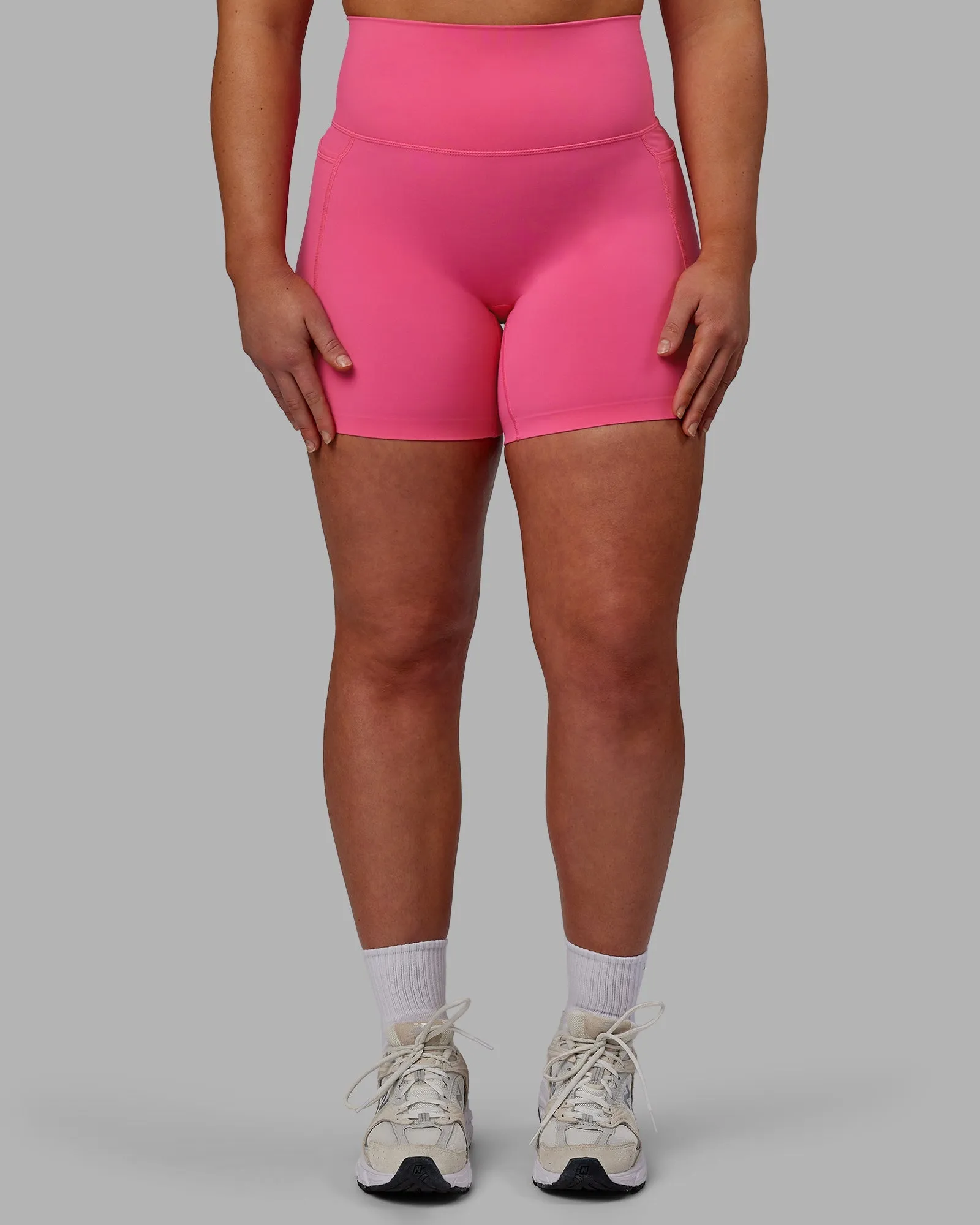 Hygienic Antimicrobial Layer Simple Comfort Elixir Ultra High-Rise 6" Short Pockets - Carmine Rose