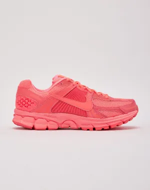 graduation - themed running option Nike Zoom Vomero 5