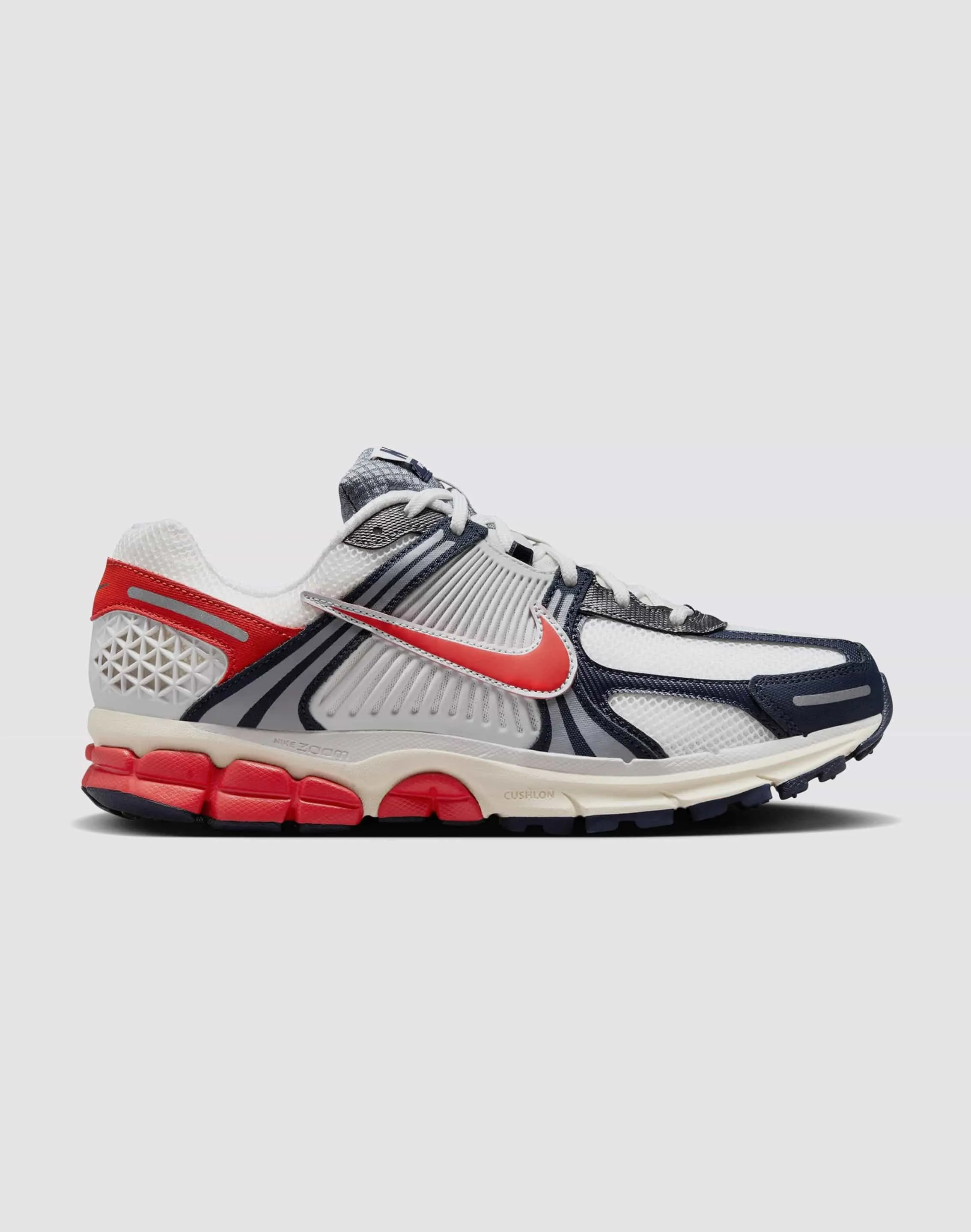 Senior padded interior shoes Nike Zoom Vomero 5