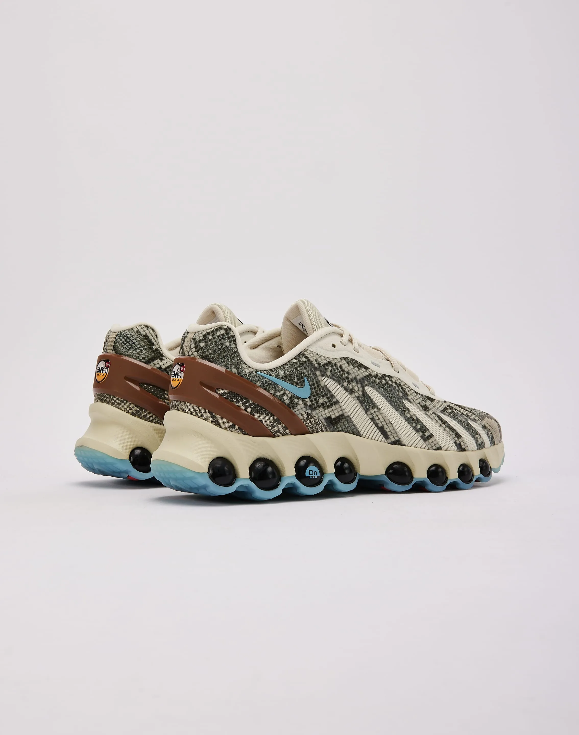 Nike Air Max Dn8 PRM functionality