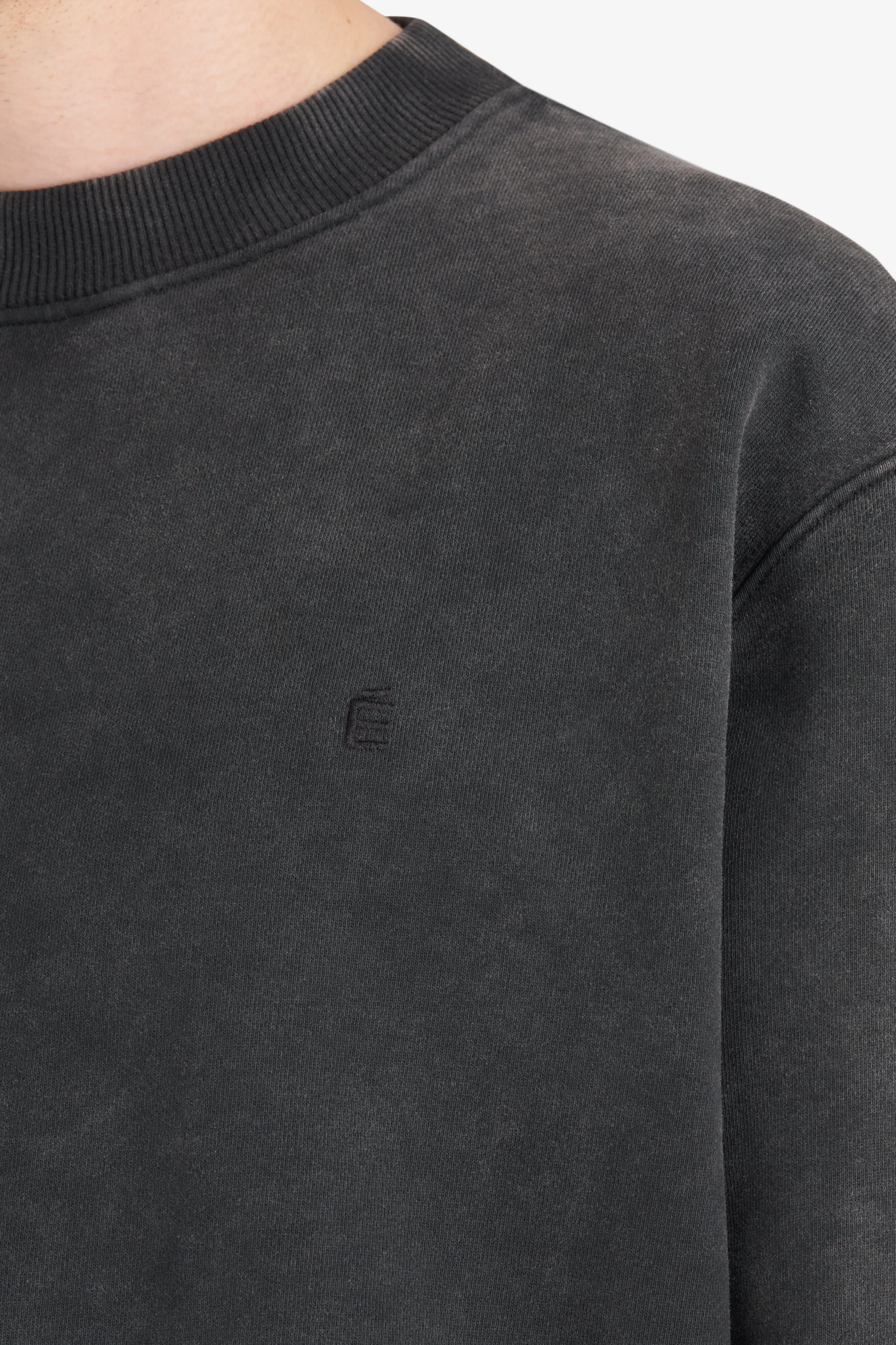 Minimal Staple Mid range RELAX CREW STARS