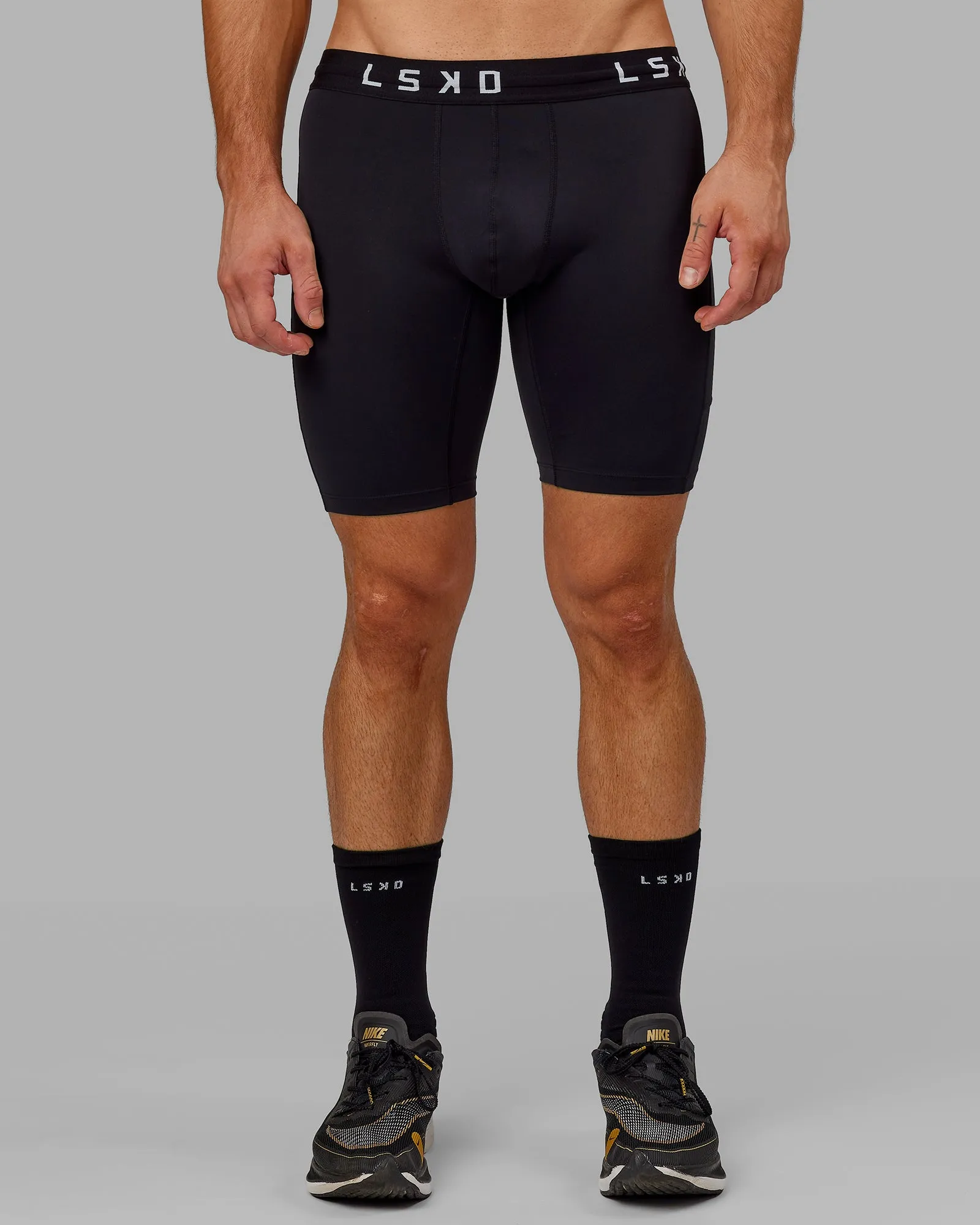 LightweightFabric Men's Perform Short Tight - Black