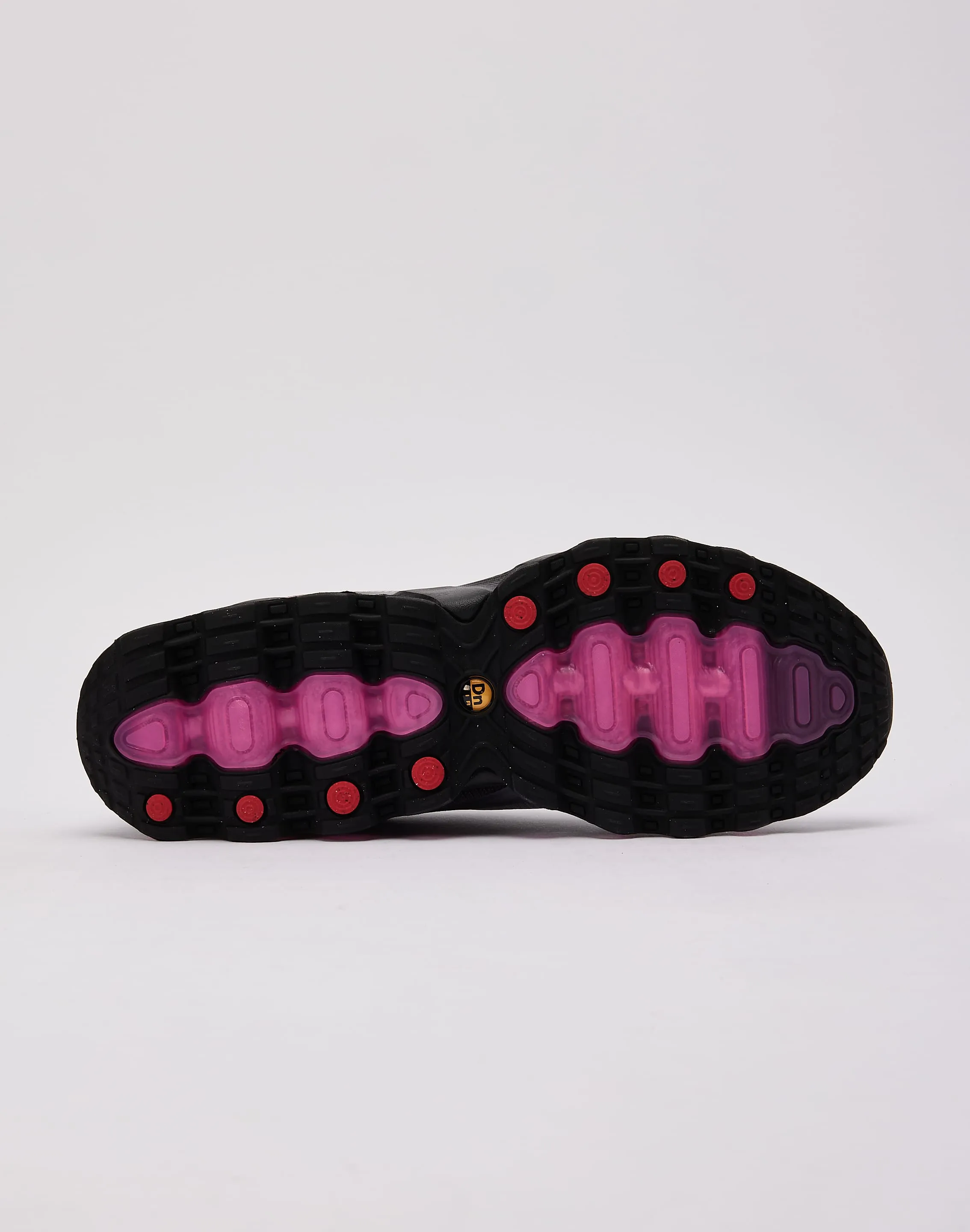 Ground Adaptive Lugs Comfortable Shank Nike Air Max Dn8