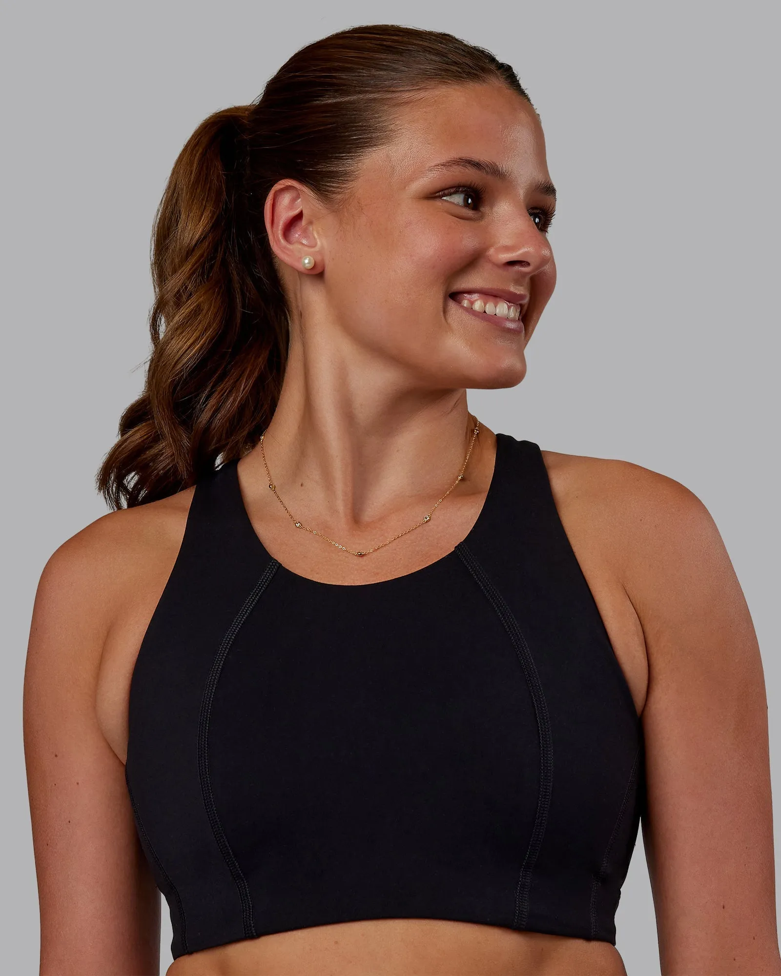 Ascent Sports Bra - Black Ventilated Cups Anti-microbial